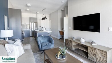 400 Crawford St in Fort Worth, TX - Foto de edificio - Building Photo