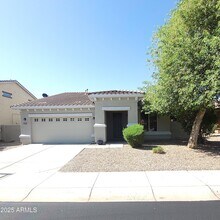18165 W Carmen Dr in Surprise, AZ - Building Photo - Building Photo