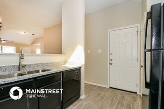 320 Valley Spring Dr in Arlington, TX - Building Photo - Building Photo