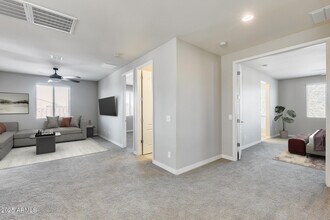 9944 W Louise Dr in Peoria, AZ - Building Photo - Building Photo