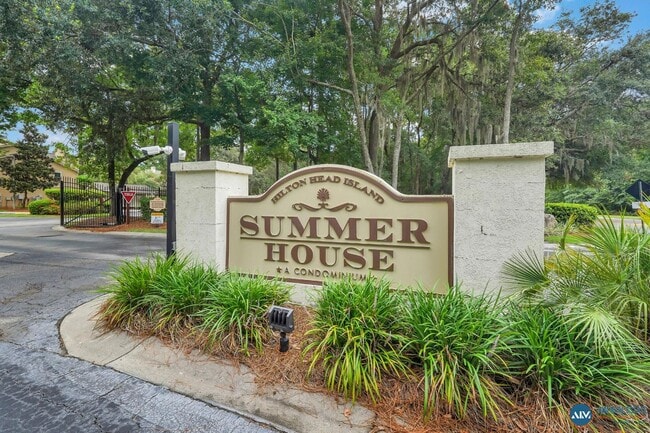 380 Marshland Rd