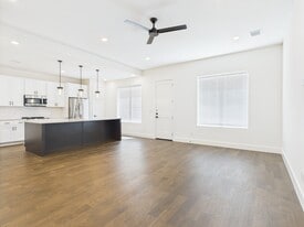 2940 Huffman Way - C in College Station, TX - Building Photo