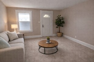 1736 W Minnesota St in Indianapolis, IN - Building Photo