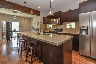 4418 Koehler St in Houston, TX - Building Photo - Building Photo