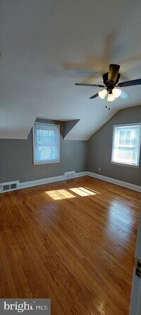 2506 Parkview Ave photo'