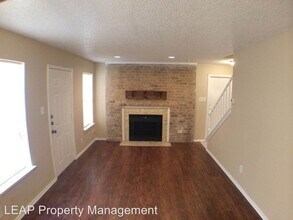 610 Starlinda Ct in Arlington, TX - Building Photo - Building Photo
