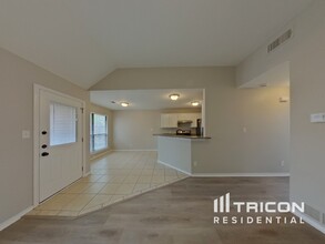 108 Parkwood Ct in Azle, TX - Building Photo - Building Photo