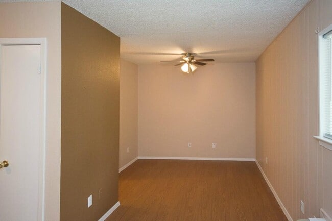 property at 400 W 34th St