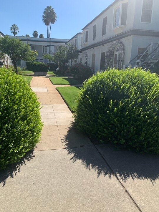 410 N Euclid Ave, Unit #1 in Pasadena, CA - Foto de edificio