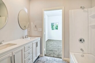 2873 L St in San Diego, CA - Building Photo - Building Photo