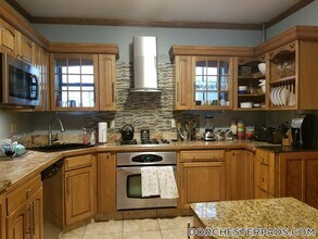 5 Spring Garden St, Unit 2 in Boston, MA - Foto de edificio - Building Photo