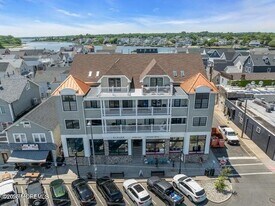 1136 Ocean Ave in Sea Bright, NJ - Building Photo