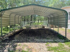 1036 Char Crest Ct in San Marcos, TX - Building Photo - Building Photo
