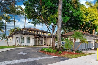 11507 NW 77th St in Doral, FL - Building Photo - Building Photo
