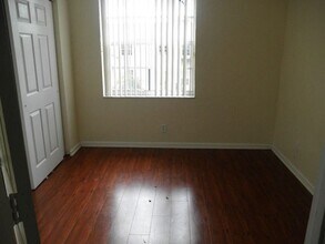 876 Summit Lake Dr in West Palm Beach, FL - Building Photo - Building Photo