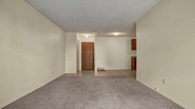 Cedarcrest Manor in Prince Albert, SK - Building Photo - Interior Photo