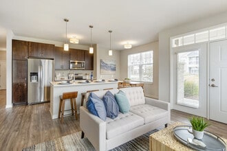 The Bluffs in Romeoville, IL - Building Photo - Building Photo