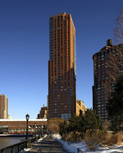 Tribeca Pointe in New York, NY - Building Photo - Building Photo