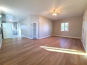 908 W Hays St in Banning, CA - Building Photo - Building Photo