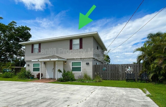 17325 Whitewater Ct in Fort Myers Beach, FL - Building Photo - Building Photo