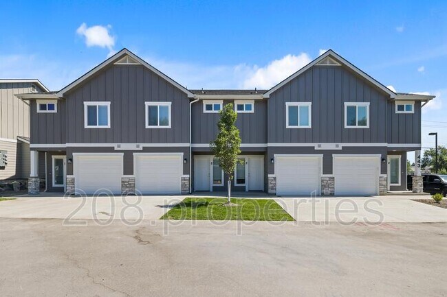 431 2nd Ave in Nampa, ID - Building Photo - Building Photo