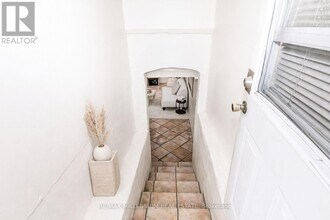 533 Beresford Ave in Toronto, ON - Building Photo - Building Photo