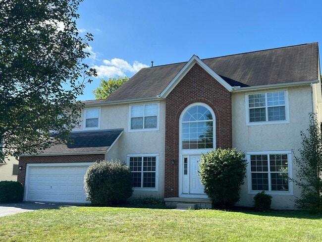 property at 3825 Delwood Dr