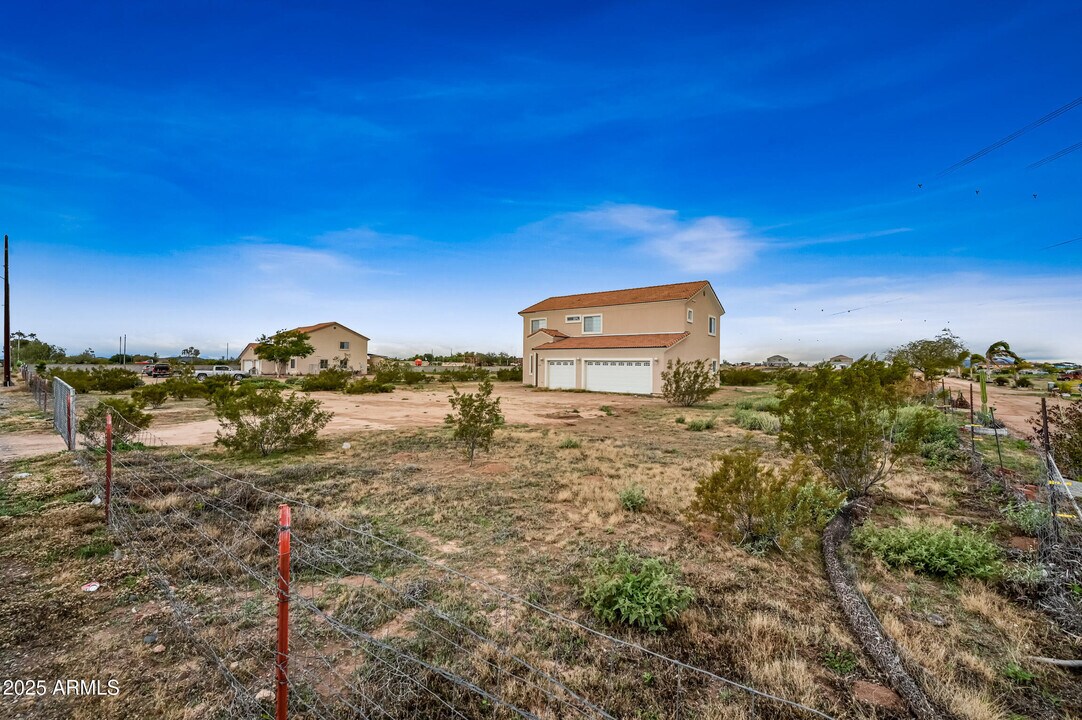 3808 S 339th Ave in Tonopah, AZ - Building Photo
