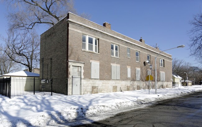 5758 S May St in Chicago, IL - Building Photo - Building Photo