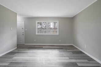 4202 S Dowfield Dr in Fayetteville, NC - Building Photo - Building Photo