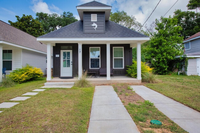 property at 17 N L St