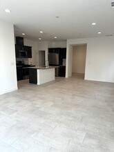 279 Lucas Ave S in Madera, CA - Building Photo - Building Photo