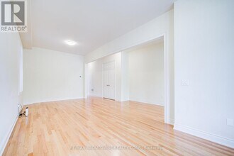 134 Goodwin Cres in Milton, ON - Building Photo - Building Photo