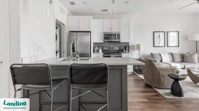 5511 Caprock Smt Dr, Unit 5413 in Bee Cave, TX - Building Photo - Building Photo