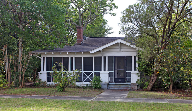 1011 Gonzalez St in Pensacola, FL - Building Photo - Building Photo