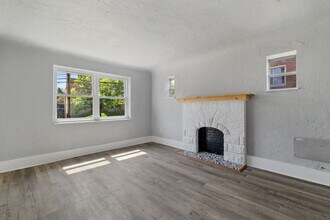 270 Beverly Rd, Unit 4 in Pittsburgh, PA - Foto de edificio - Building Photo