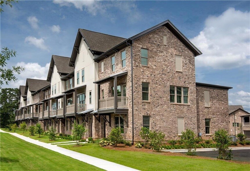 1545 Whitemarsh Rd in Kennesaw, GA - Building Photo
