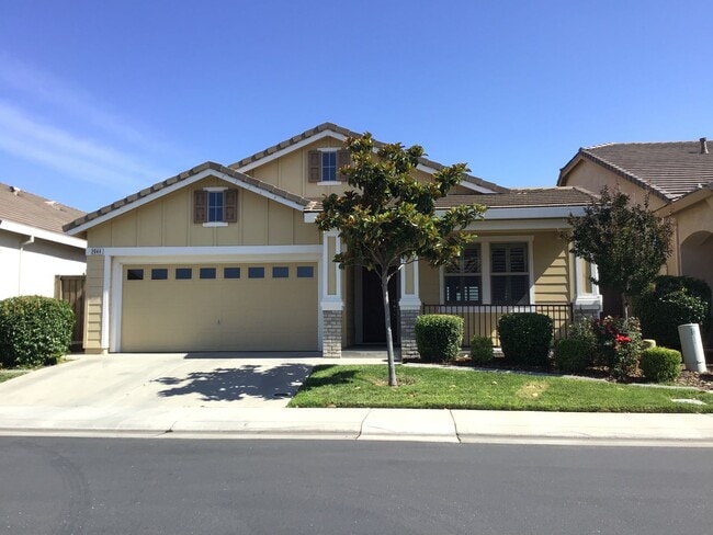 property at 2044 Vignolia Loop