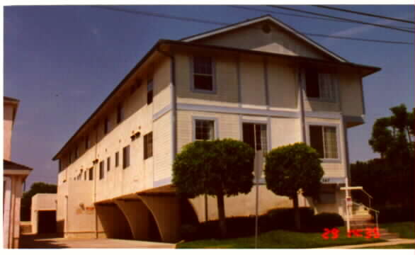 547 E Walnut Ave in El Segundo, CA - Building Photo - Building Photo