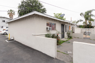 114-120 E. Francis in Ontario, CA - Building Photo - Other