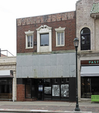 Four Twelve Flats in Richmond, VA - Foto de edificio - Building Photo