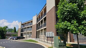 1507 Porter Rd in Nashville, TN - Building Photo