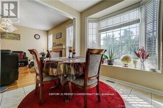 28 Meandering Trail in Toronto, ON - Building Photo - Building Photo