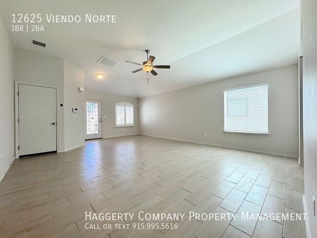 12625 Viendo Norte in El Paso, TX - Building Photo - Building Photo