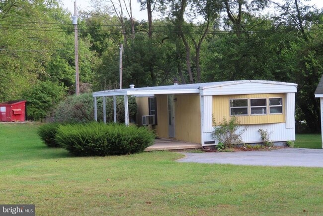 property at 14169 Buchanan Trail W