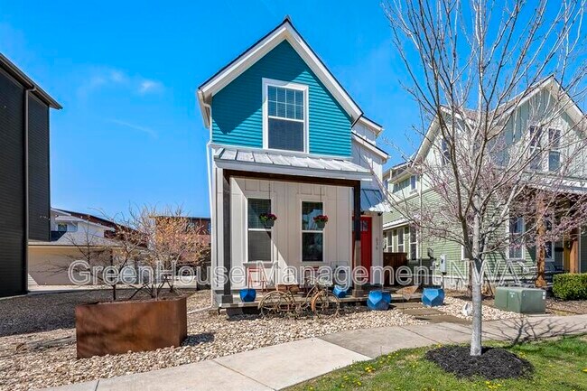 636 SW B St in Bentonville, AR - Building Photo - Building Photo