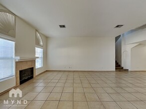 121 Golf Course St in Las Vegas, NV - Building Photo - Building Photo