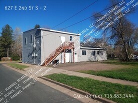 627 E 2nd St S in Ladysmith, WI - Building Photo