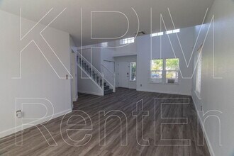 3937 Kimball Ln in Stockton, CA - Building Photo - Building Photo