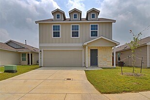 3310 Carducci Dr in Converse, TX - Building Photo